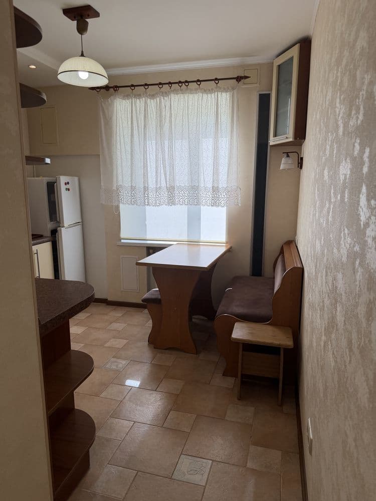 Продаж 2-кімнатної квартири, 48.3 м², Шевченківський р-н 4