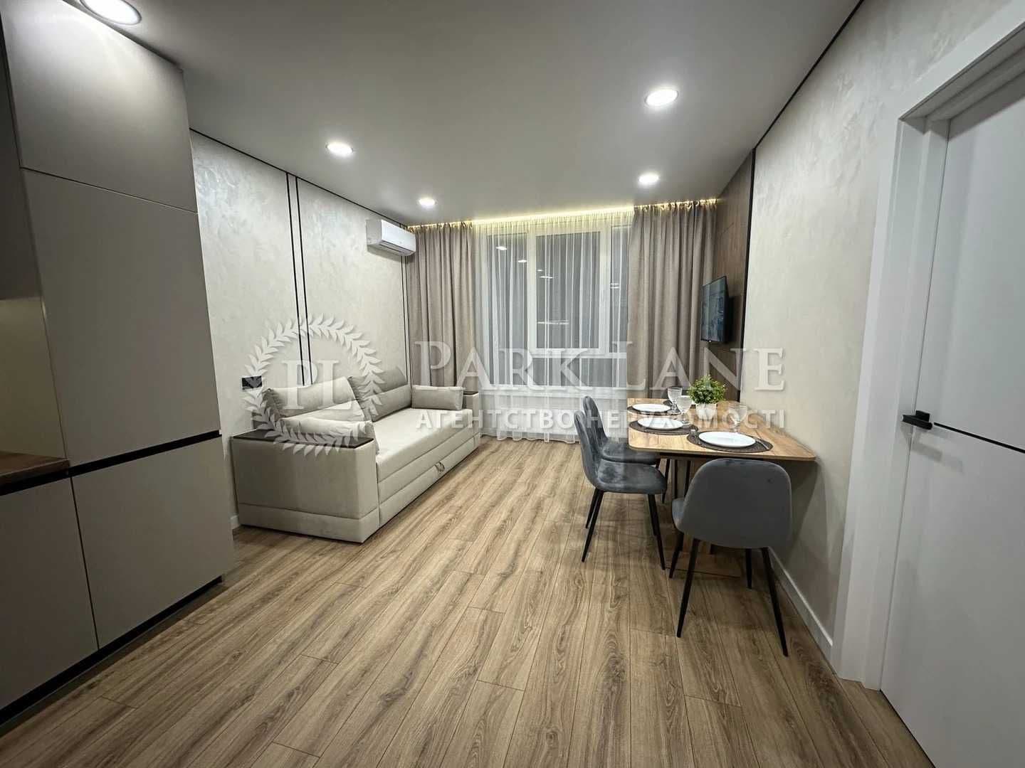 Продаж 1-кімнатної квартири, 43 м², Подільський р-н 1