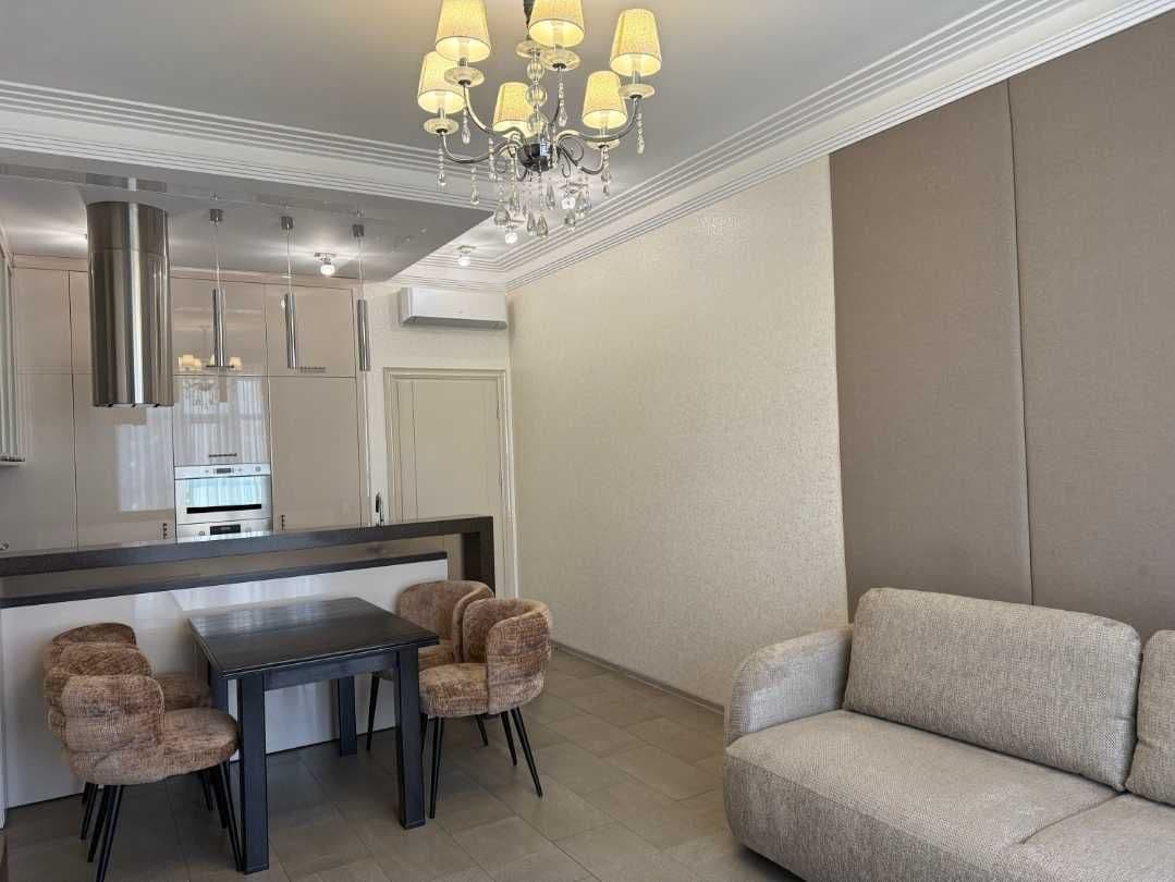 Продаж 3-кімнатної квартири, 81 м², ЖК «Французький квартал» 2