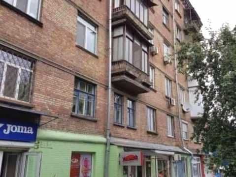 Продаж 1-кімнатної квартири, 38 м², Печерський р-н 4