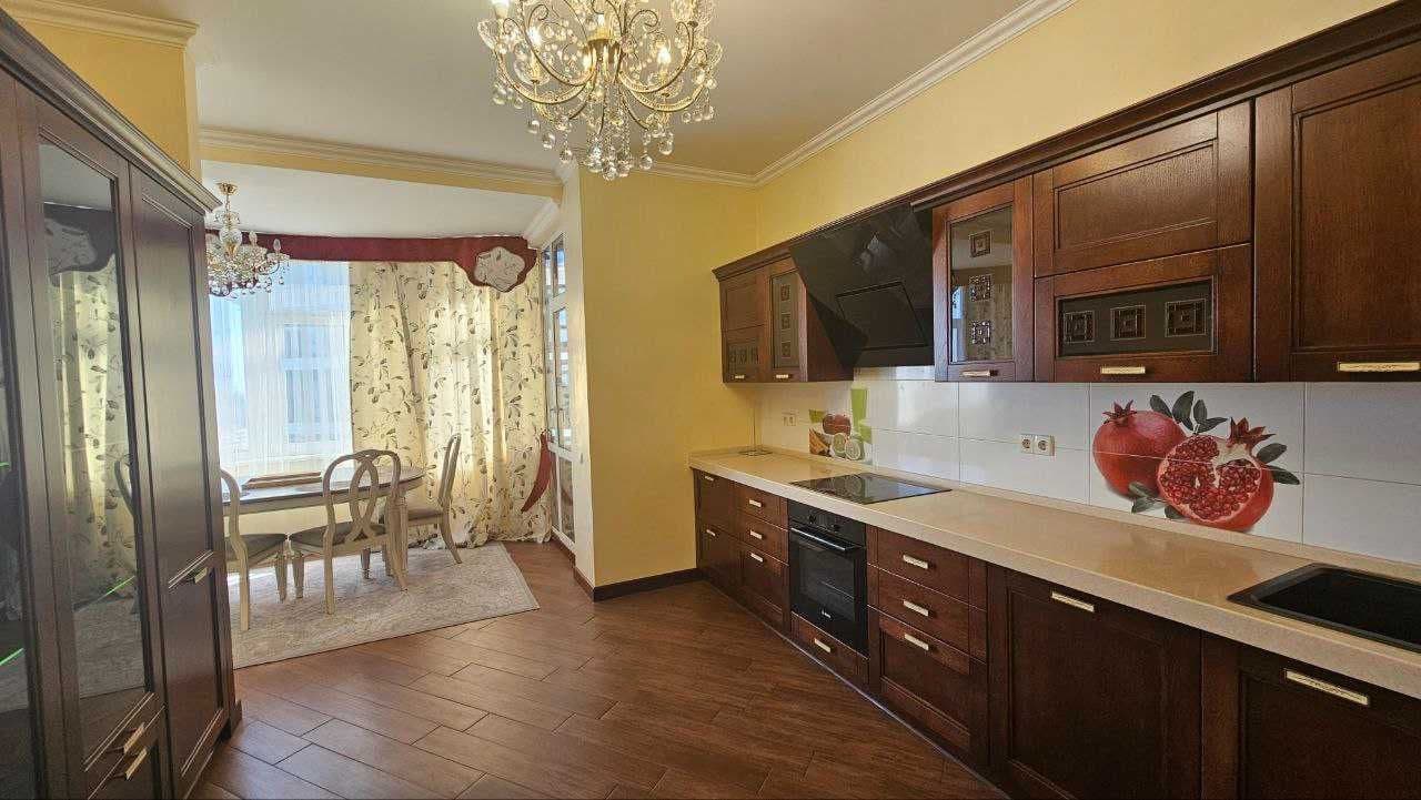 Оренда 3-кімнатної квартири, 140 м², Печерський р-н 1