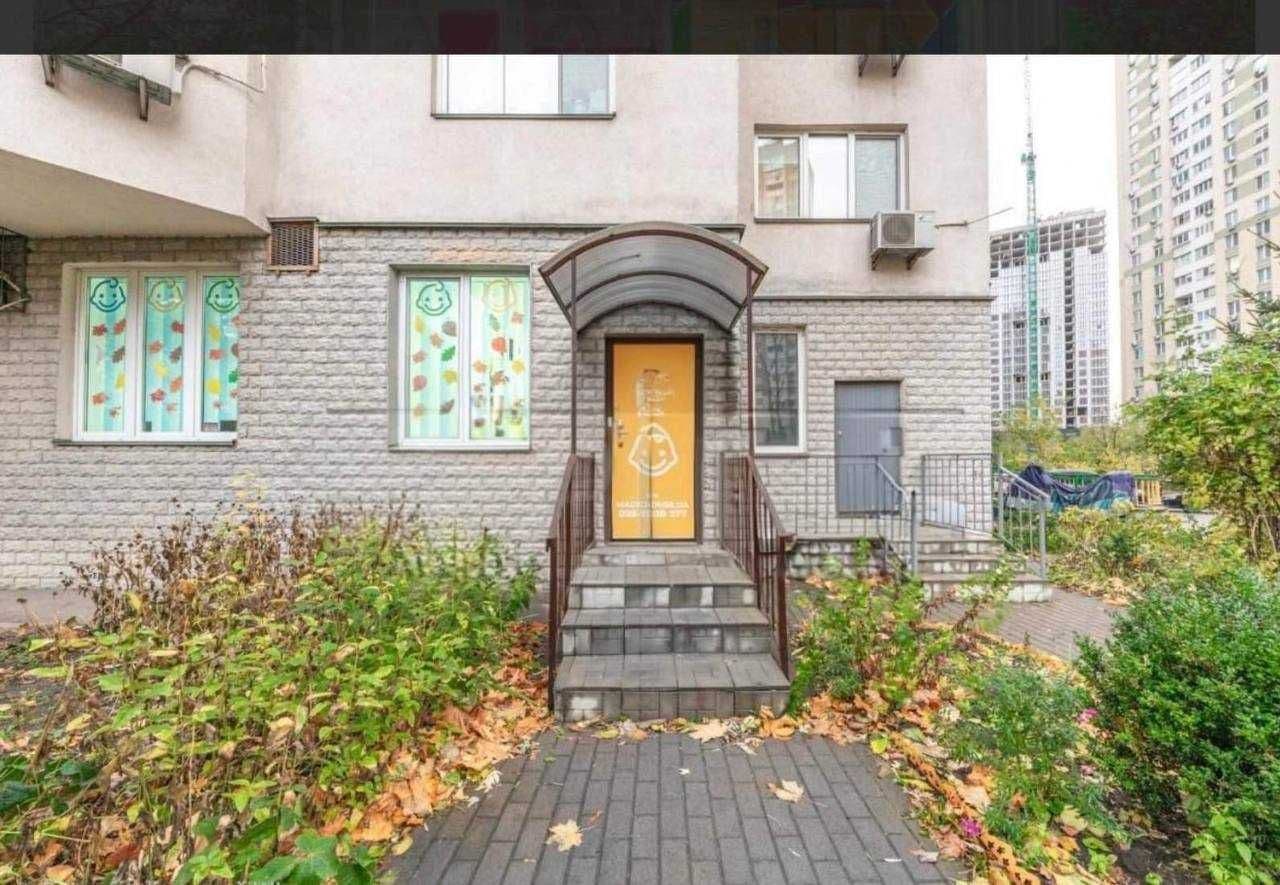 Оренда комерційного приміщення, 126 м², Дарницький р-н 1