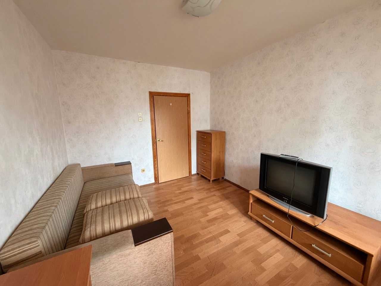 Продаж 2-кімнатної квартири, 63.2 м², Дарницький р-н 2