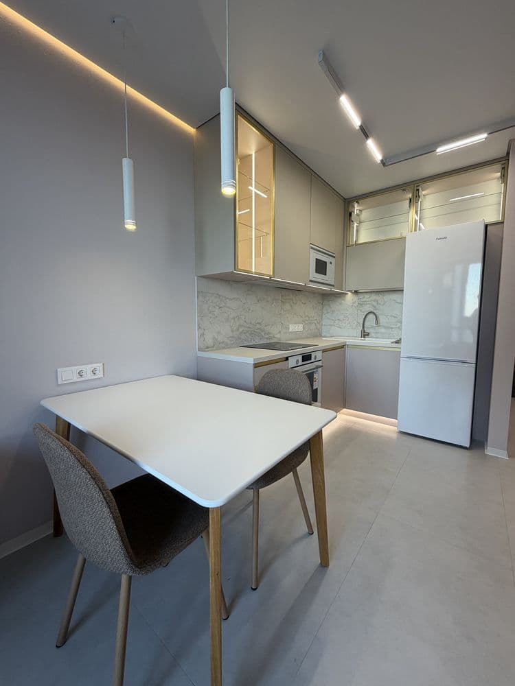 Оренда 1-кімнатної квартири, 47 м², Дарницький р-н 3