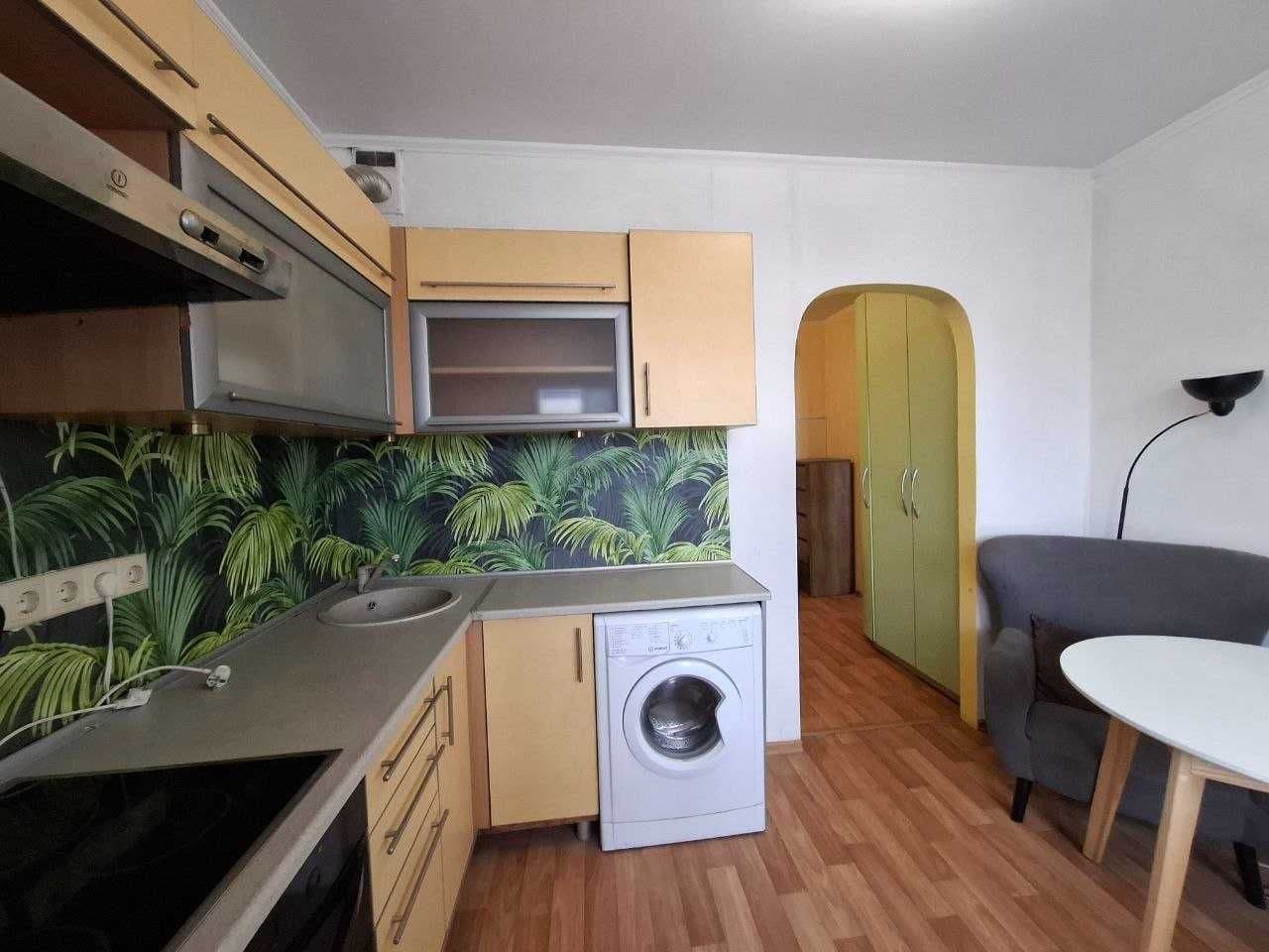 Продаж 1-кімнатної квартири, 38.2 м², Дарницький р-н 4