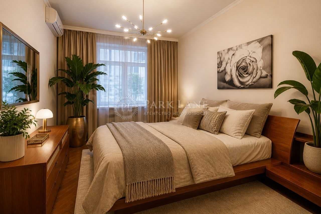 Продаж 3-кімнатної квартири, 190 м², Голосіївський р-н 1