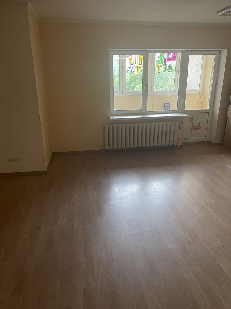 Оренда комерційного приміщення, 170 м², ЖК «—» 5
