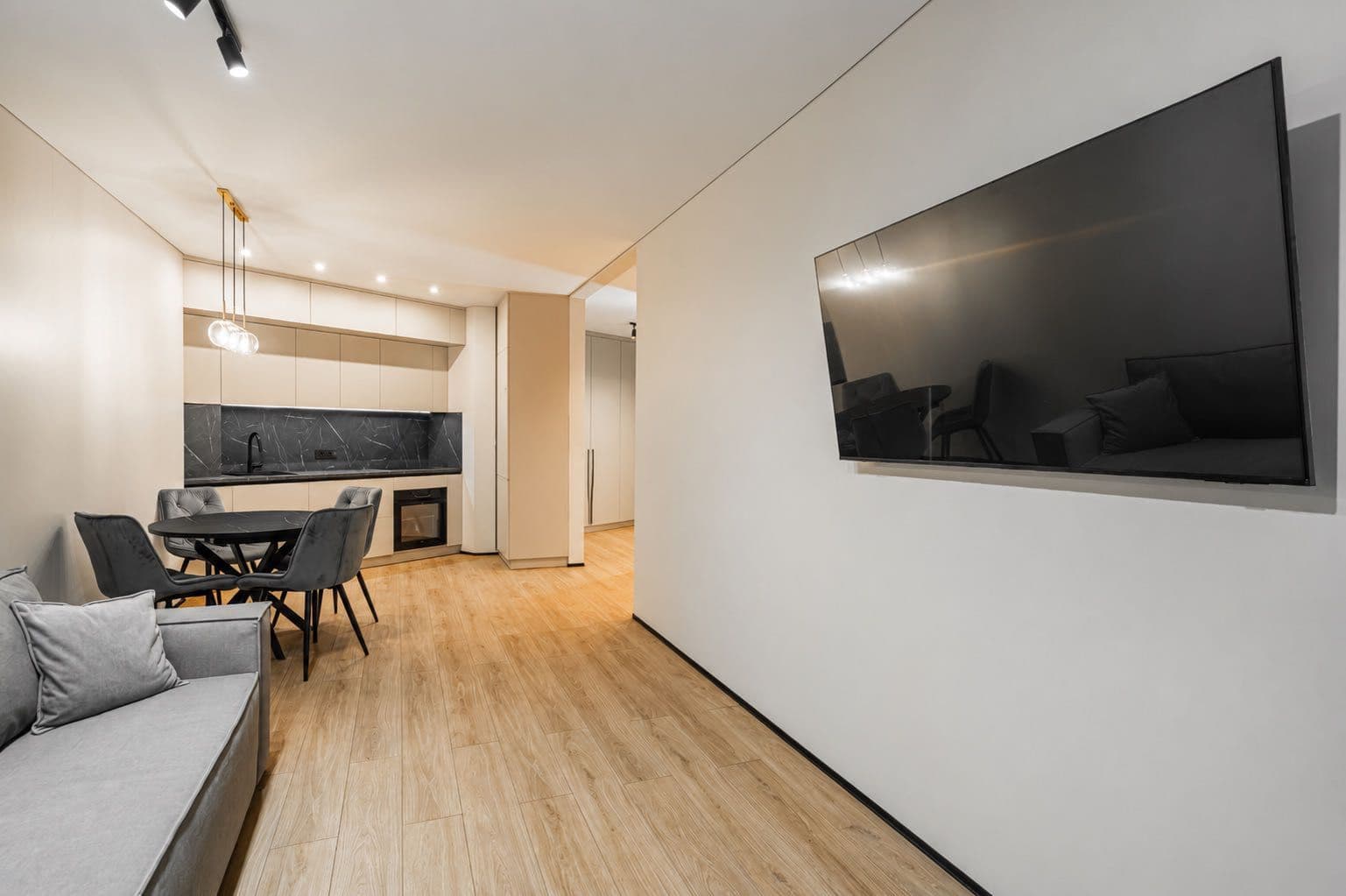 Оренда 2-кімнатної квартири, 58 м², Шевченківський р-н 3