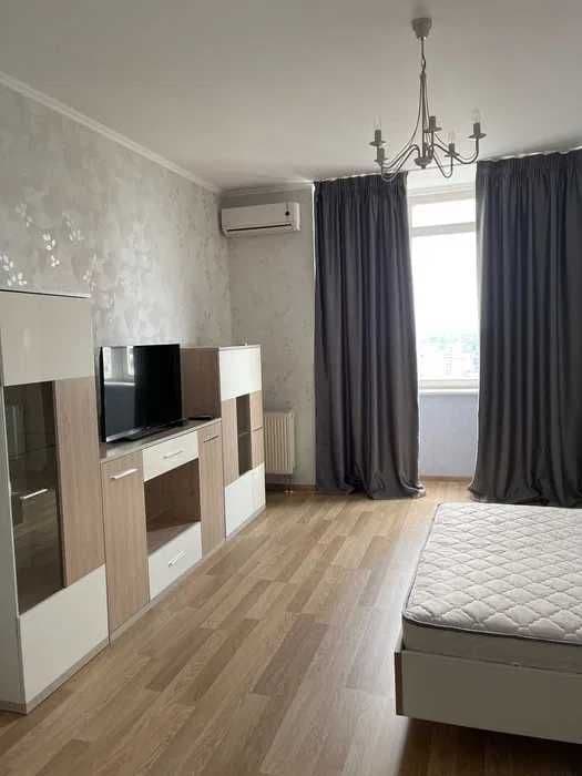 Оренда 2-кімнатної квартири, 95 м², Печерський р-н 2