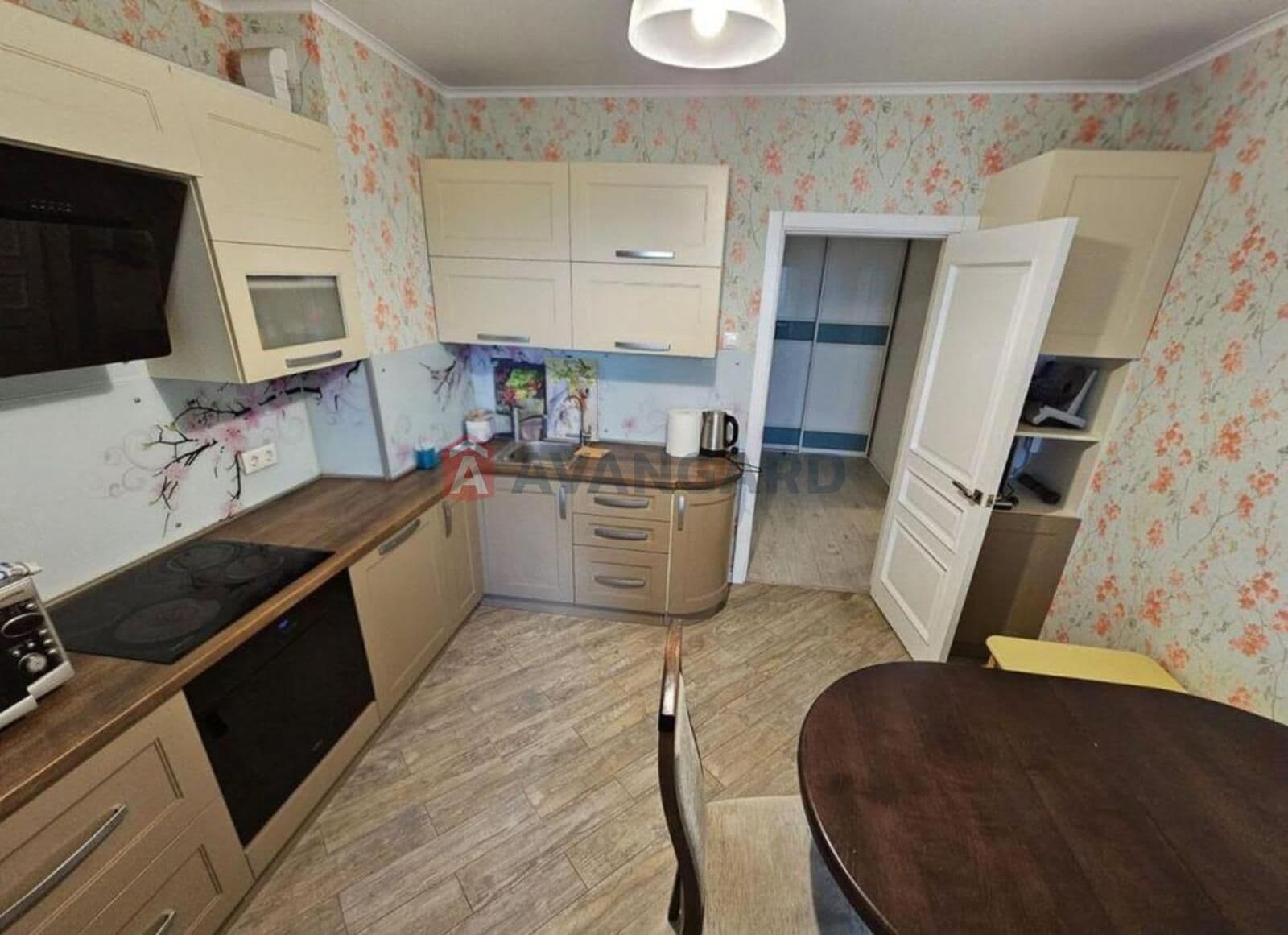 Продаж 2-кімнатної квартири, 75 м², Голосіївський р-н 5