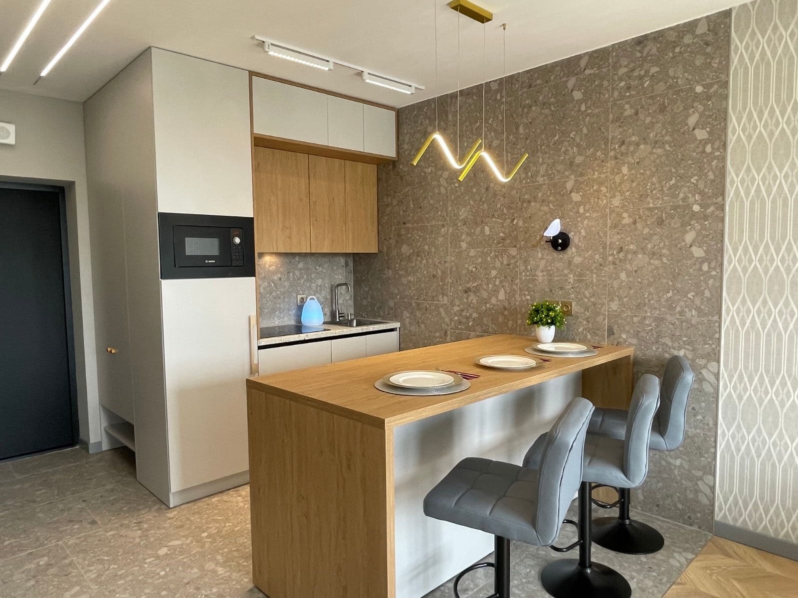 Оренда 1-кімнатної квартири, 50 м², ЖК «White Lines» 3