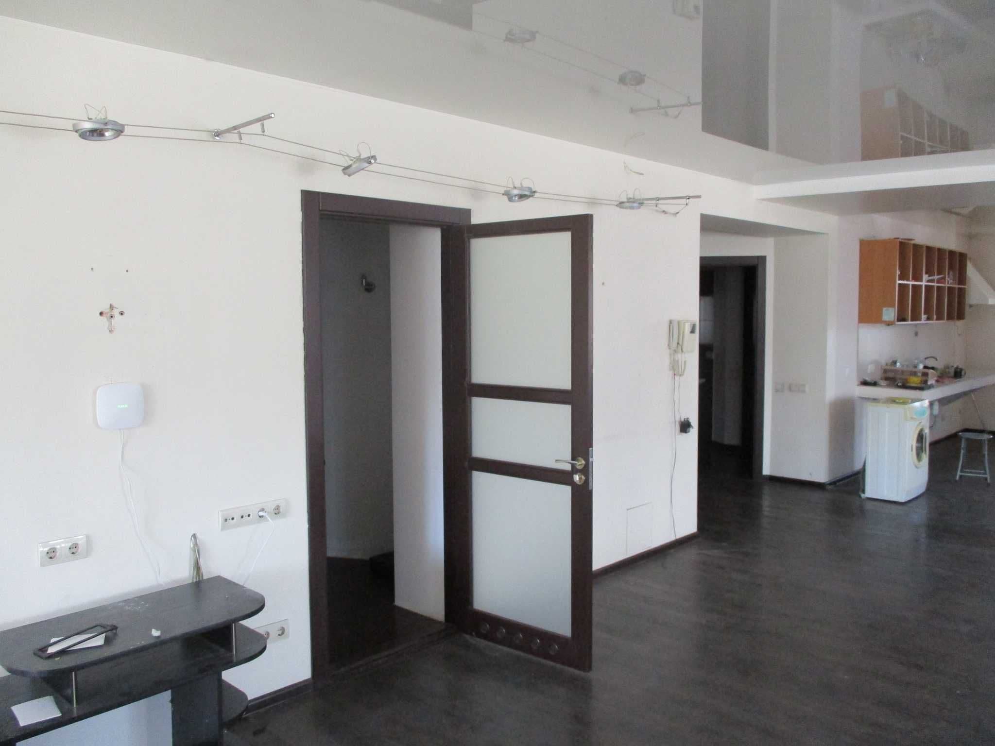 Продаж 3-кімнатної квартири, 127 м², Дарницький р-н 5