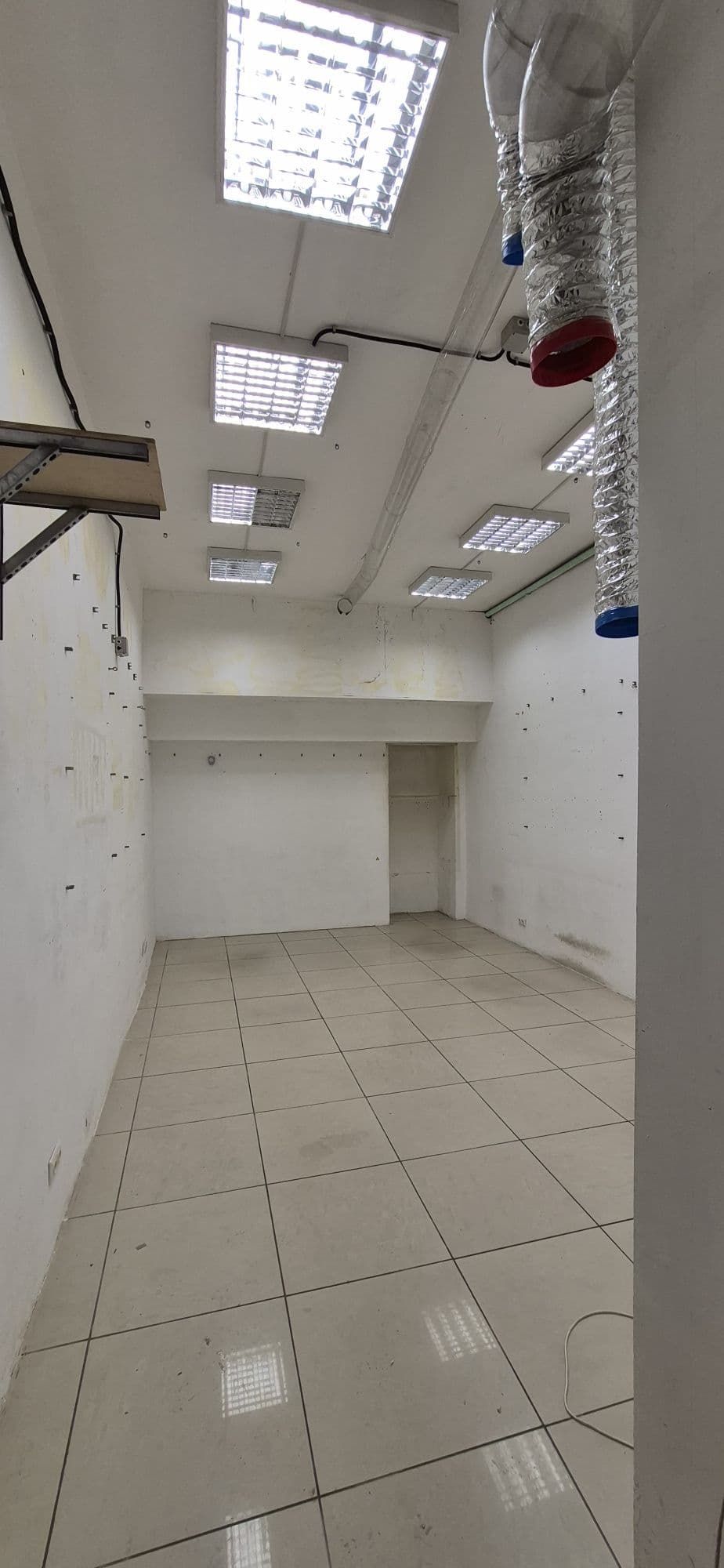 Оренда комерційного приміщення, 112 м², Шевченківський р-н 1