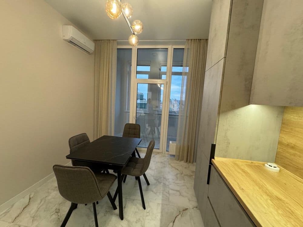 Оренда 2-кімнатної квартири, 55 м², Шевченківський р-н 2