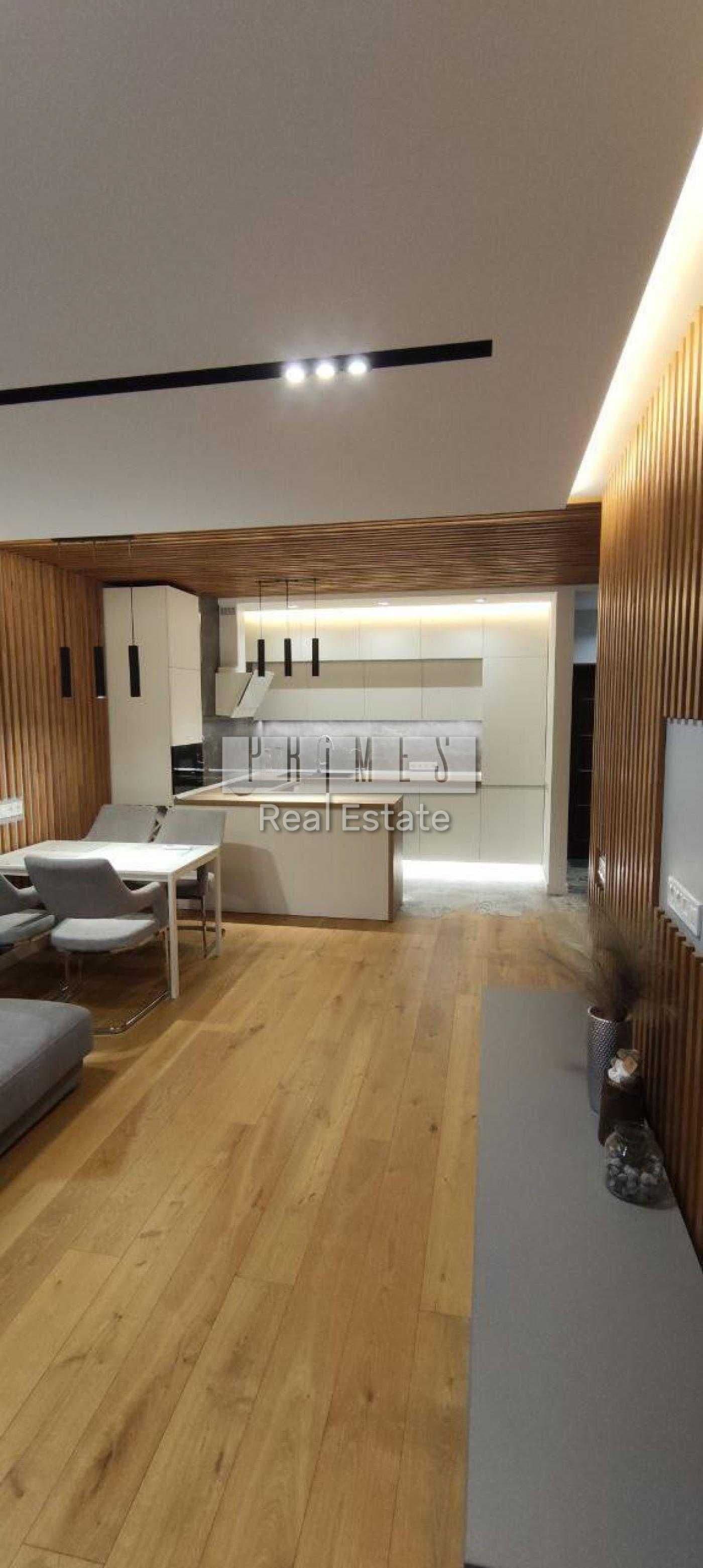 Продаж 2-кімнатної квартири, 54 м², Дарницький р-н 1