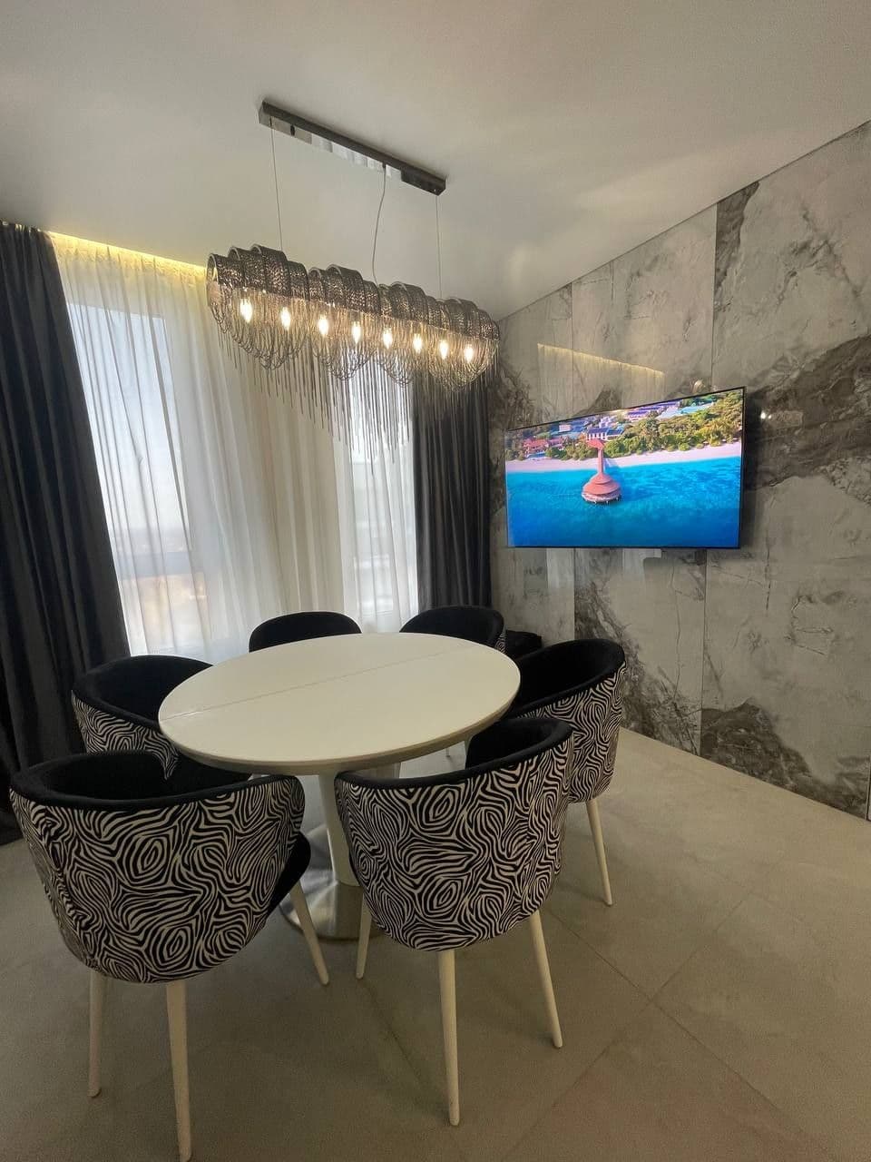 Оренда 3-кімнатної квартири, 93 м², ЖК «Рів'єра» 1