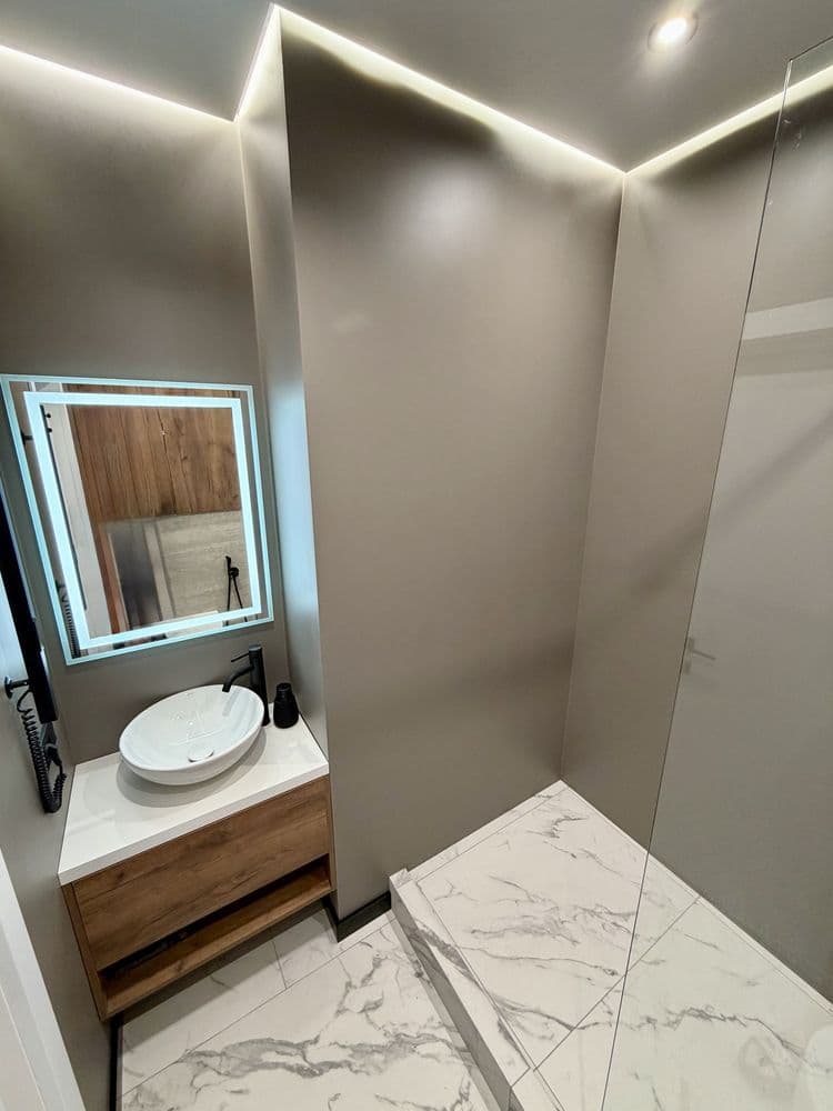 Продаж 2-кімнатної квартири, 42 м², ЖК «Лебединий» 4