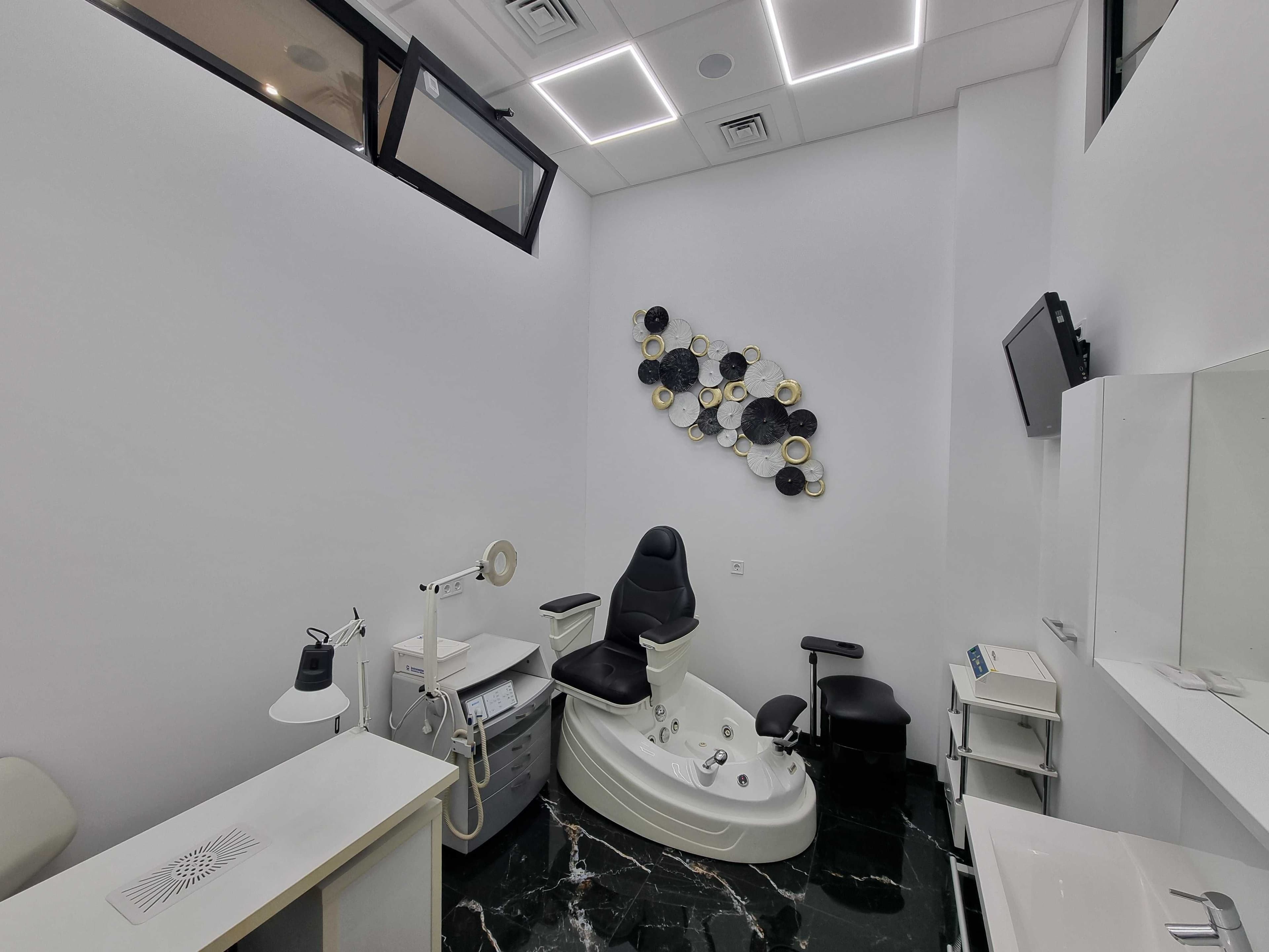 Оренда комерційного приміщення, 155 м², ЖК «PODIL PLAZA & RESIDENCE» 5
