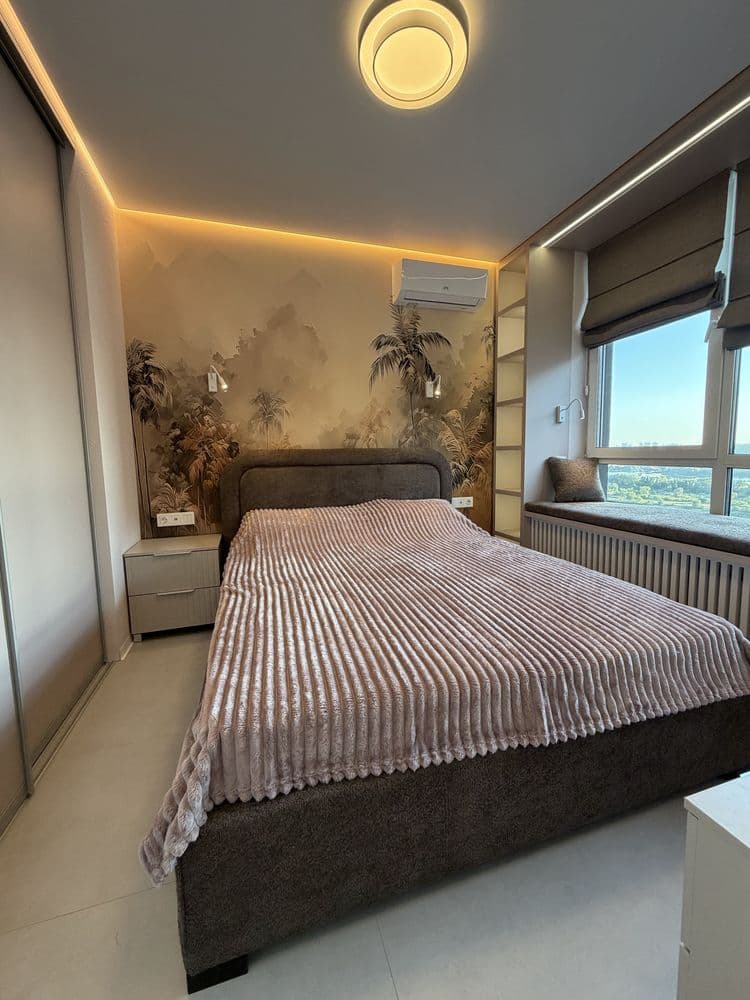 Оренда 1-кімнатної квартири, 47 м², Дарницький р-н 4