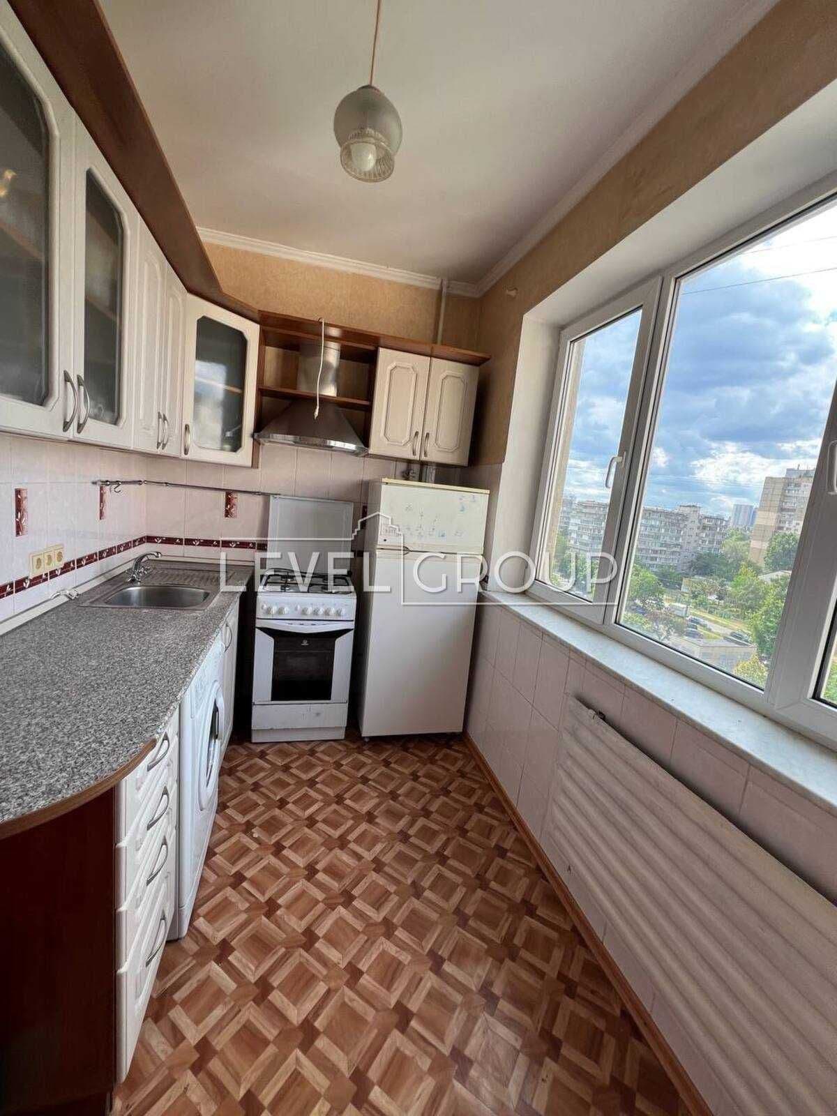 Продаж 1-кімнатної квартири, 33 м², Дарницький р-н 3