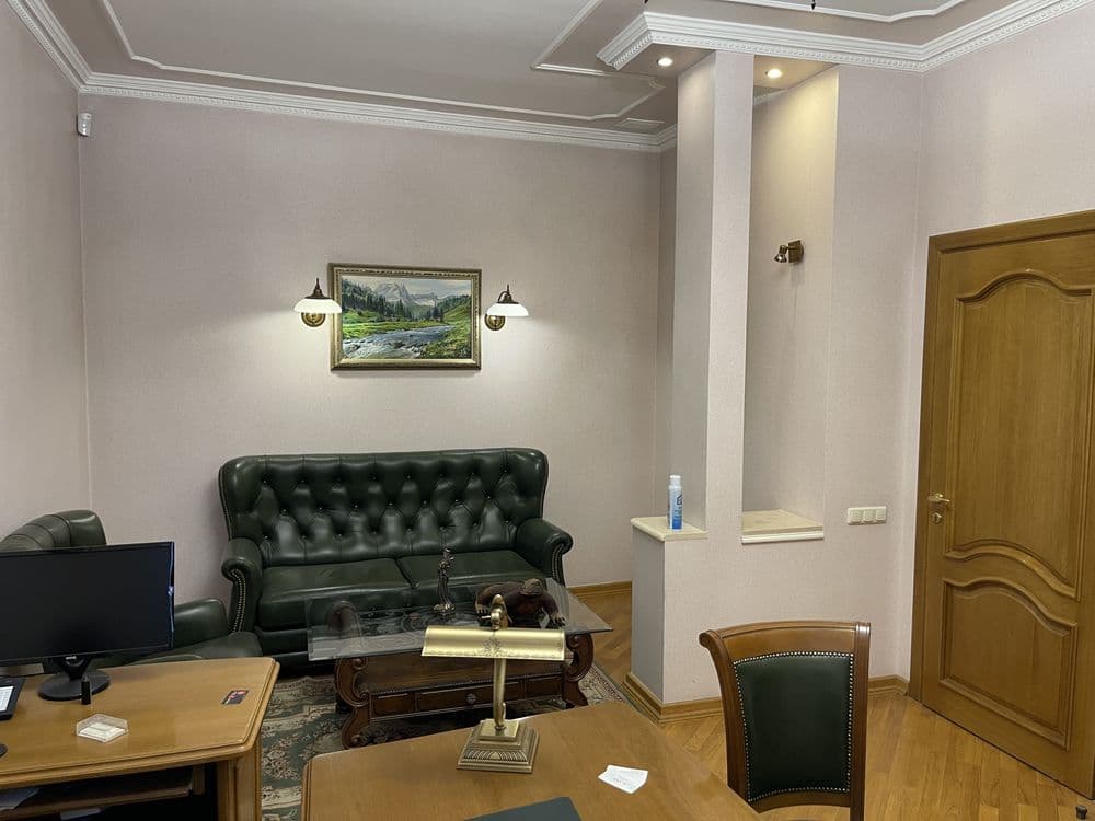 Оренда комерційного приміщення, 90 м², Печерський р-н 4