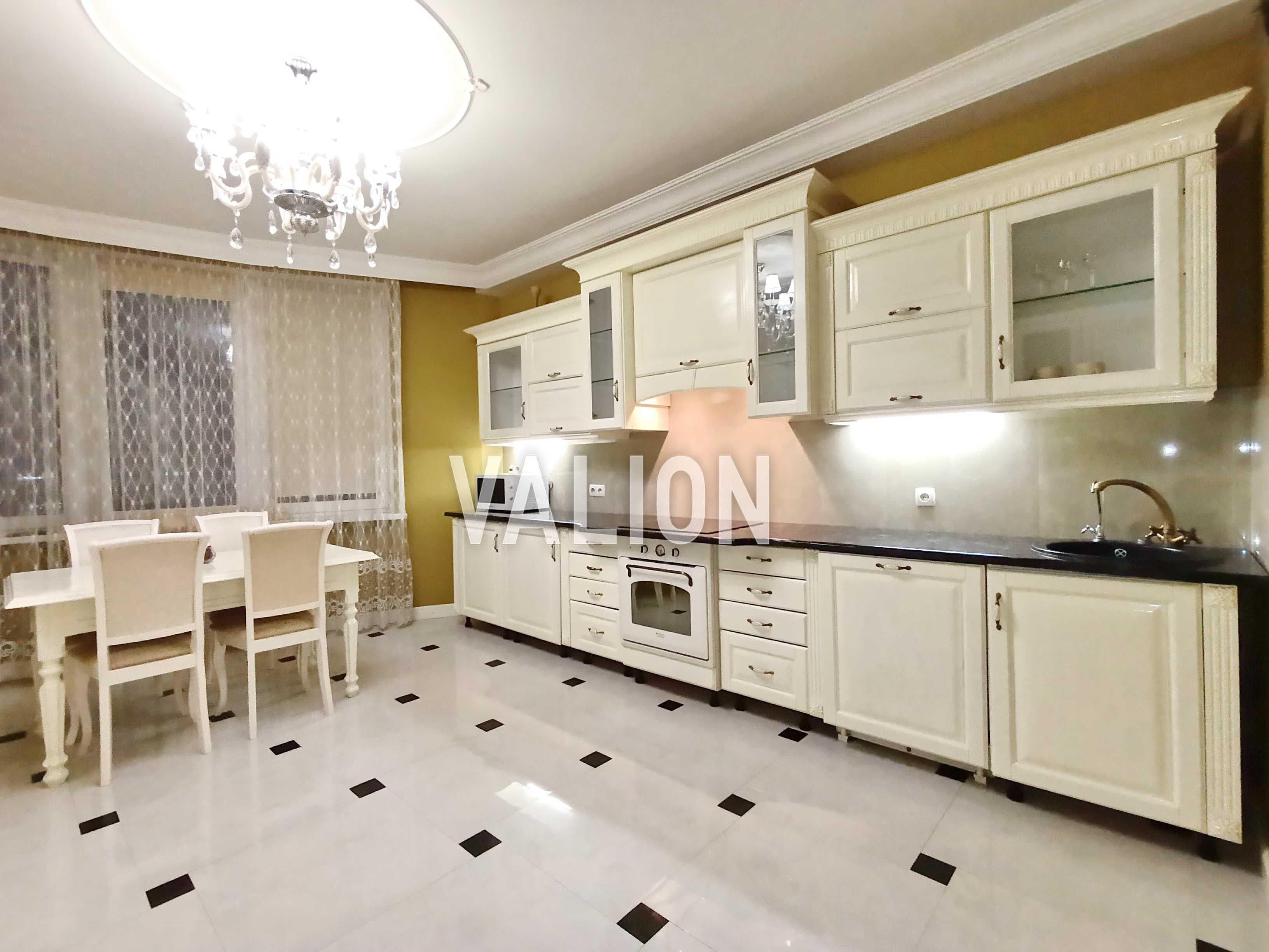 Продаж 3-кімнатної квартири, 117 м², Печерський р-н 1