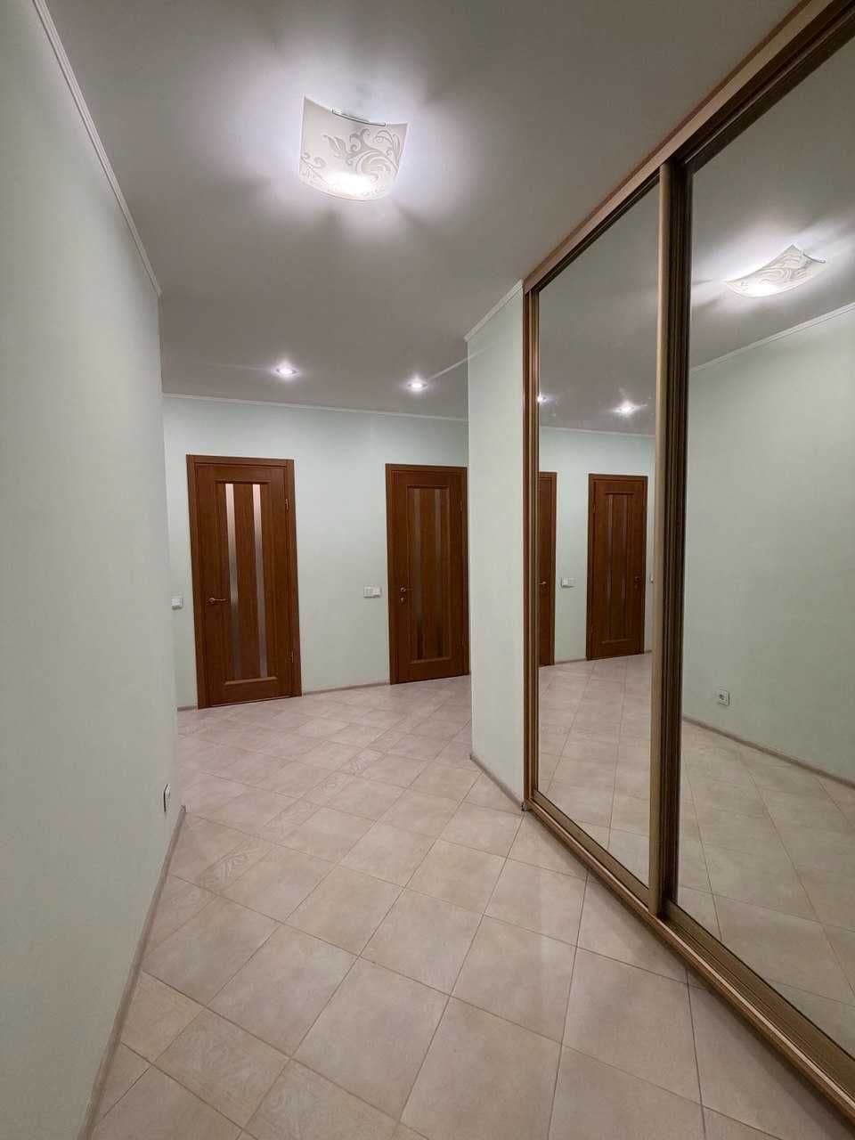 Оренда 3-кімнатної квартири, 118 м², ЖК «Cosmopolitan» 2