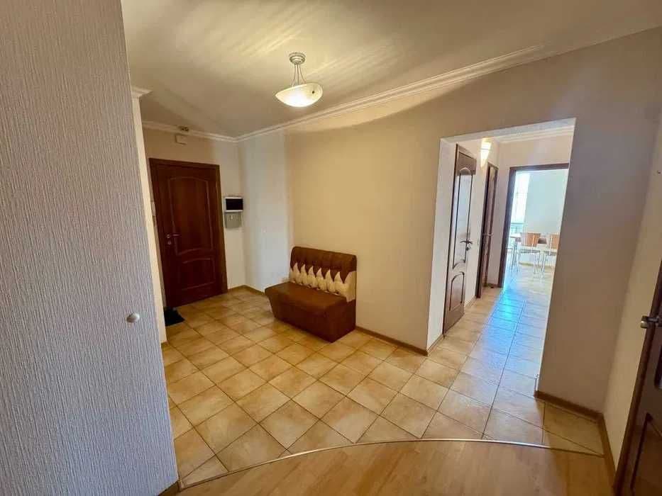 Продаж 3-кімнатної квартири, 84.3 м², Шевченківський р-н 4