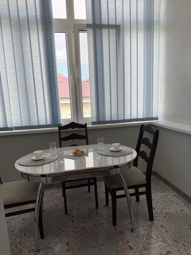 Оренда 2-кімнатної квартири, 51 м², Подільський р-н 5