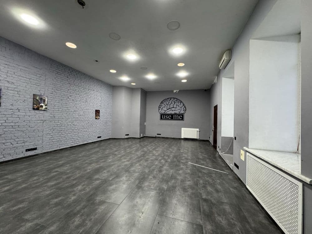 Оренда комерційного приміщення, 125 м², ЖК «Урядовий квартал» 1