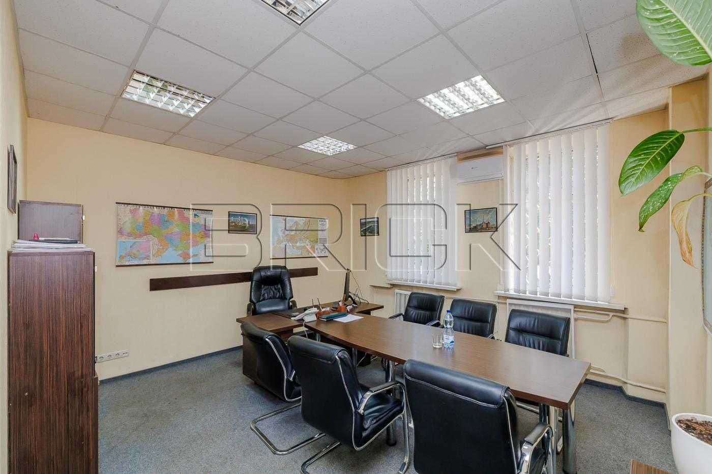 Оренда комерційного приміщення, 200 м², Подільський р-н 2