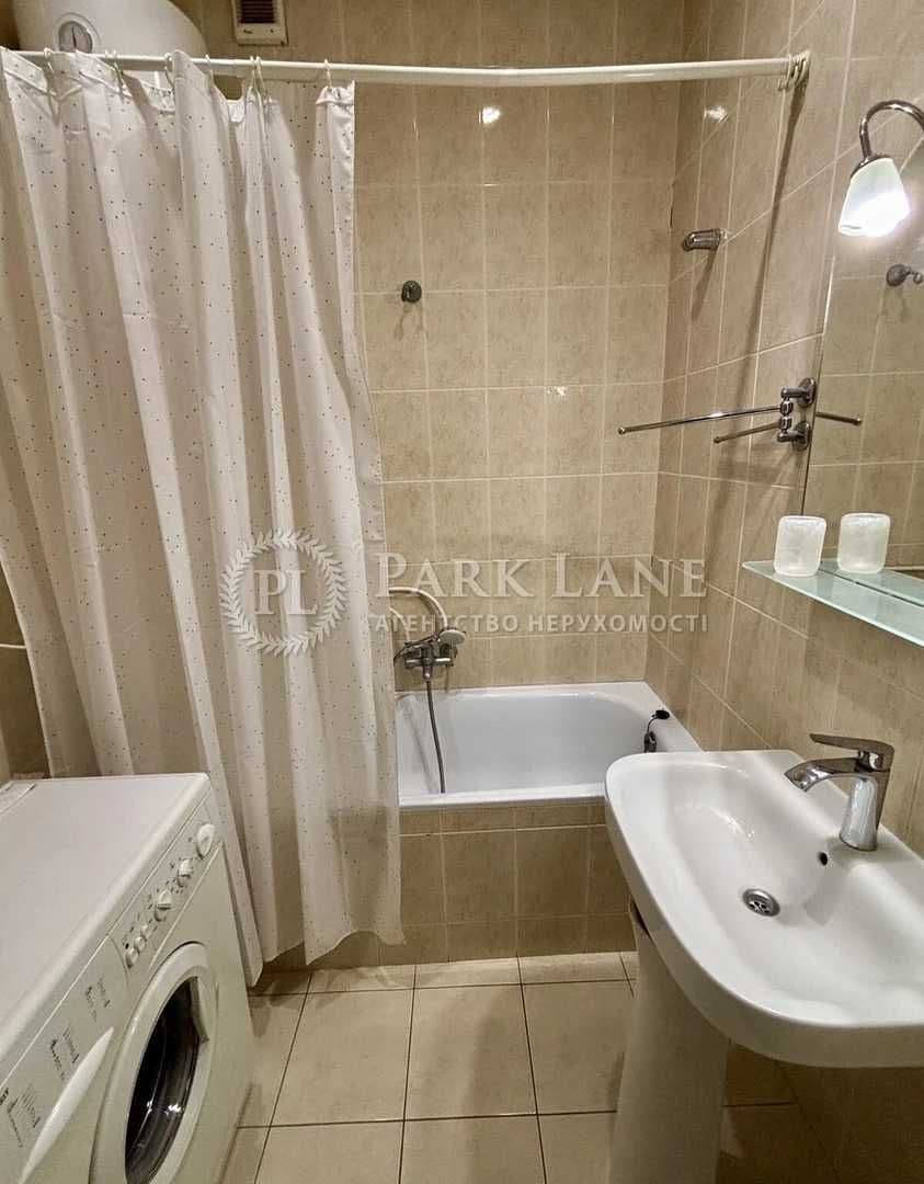 Продаж 2-кімнатної квартири, 56 м², Печерський р-н 5
