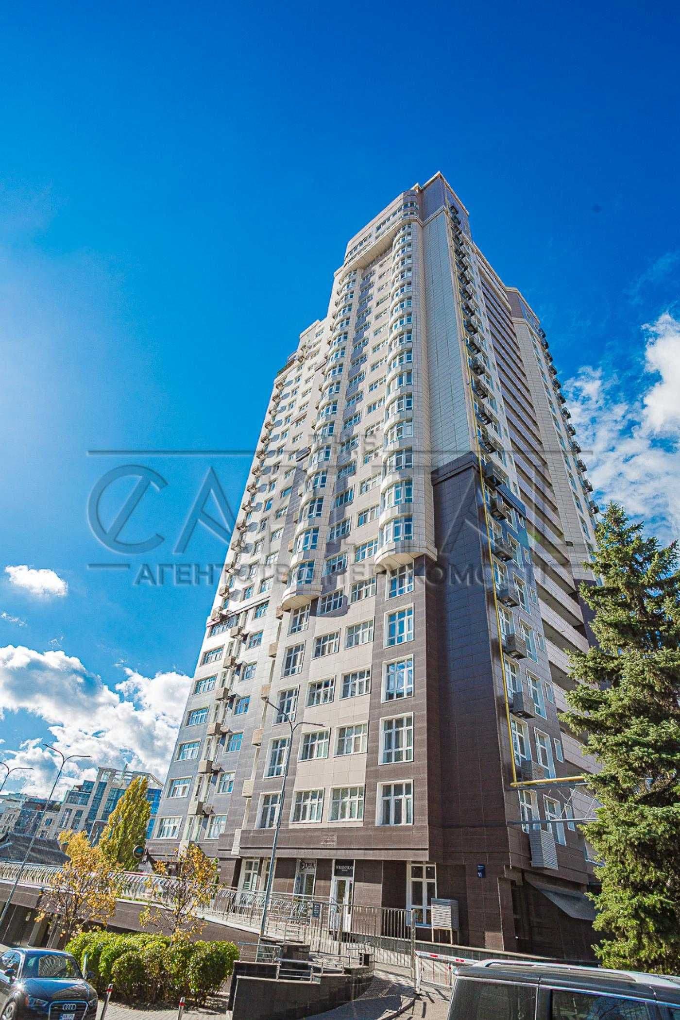 Продаж 4-кімнатної квартири, 111 м², Печерський р-н 1