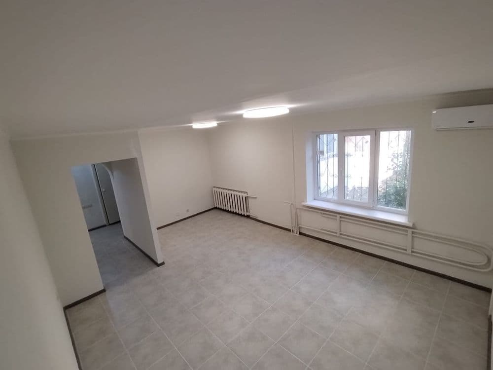 Оренда комерційного приміщення, 93 м², Голосіївський р-н 5
