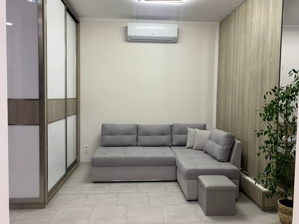 Оренда 1-кімнатної квартири, 50 м², Печерський р-н 4