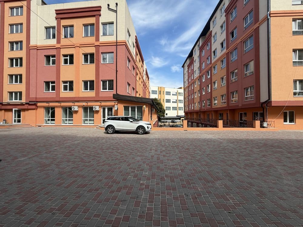 Оренда комерційного приміщення, 47.7 м², Шевченківський р-н 2