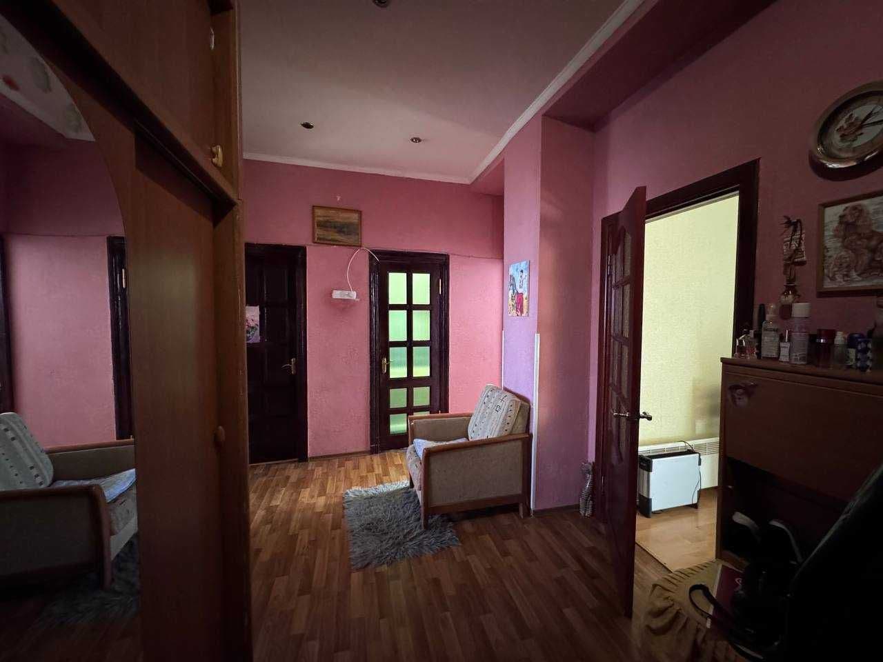 Продаж 3-кімнатної квартири, 70 м², Голосіївський р-н 3