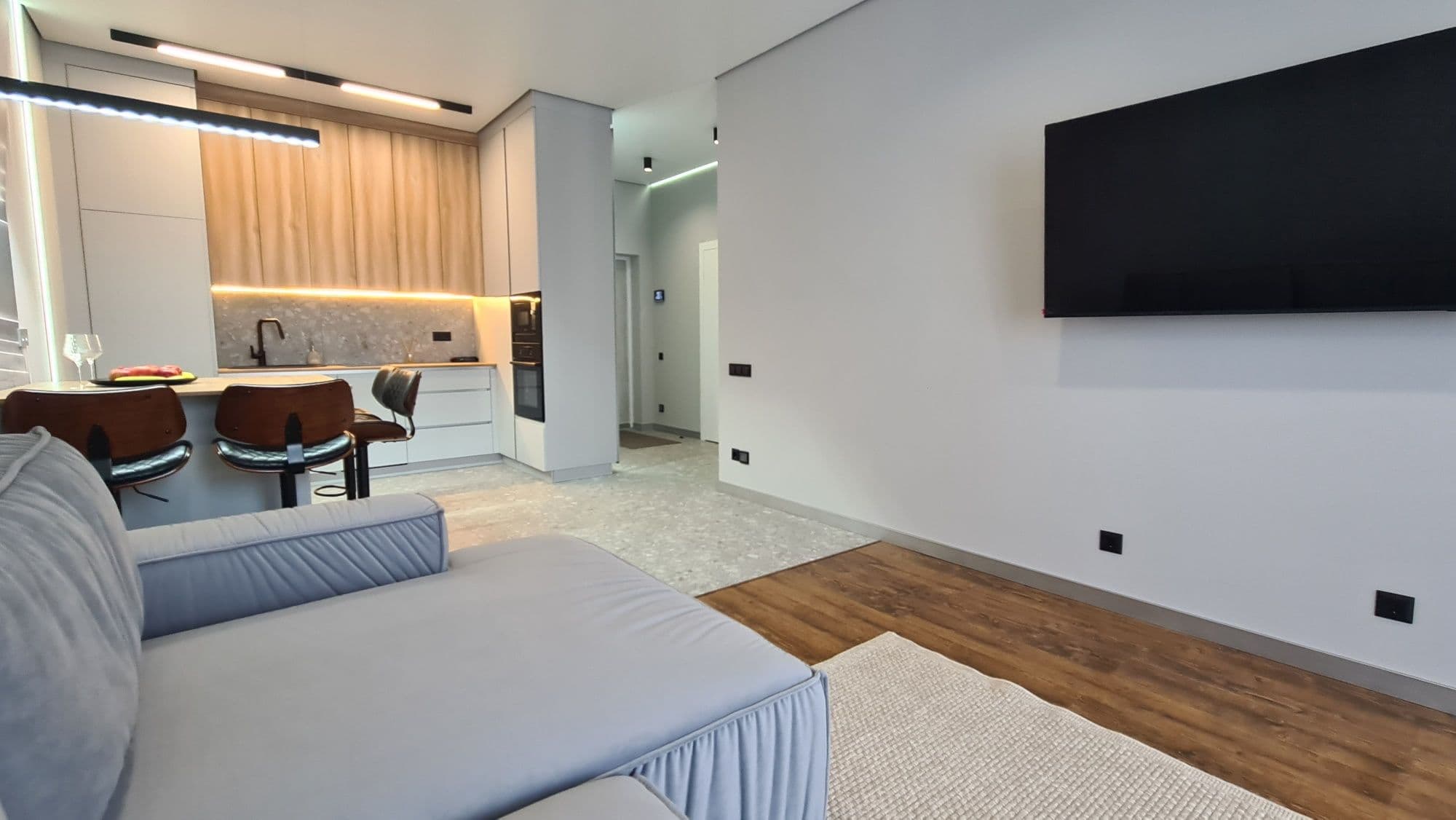 Продаж 2-кімнатної квартири, 57 м², ЖК «Edelweiss House» 4