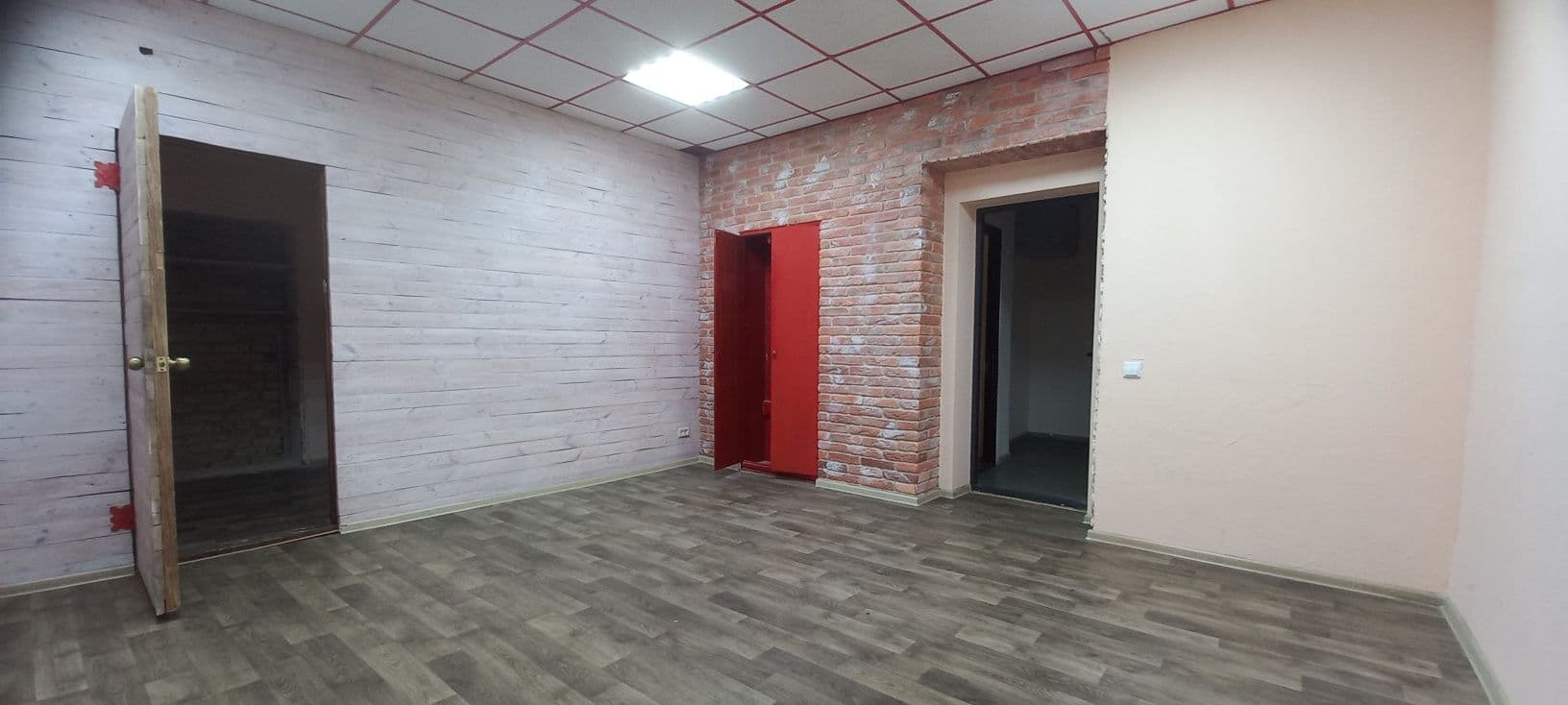 Оренда комерційного приміщення, 42 м², Шевченківський р-н 2