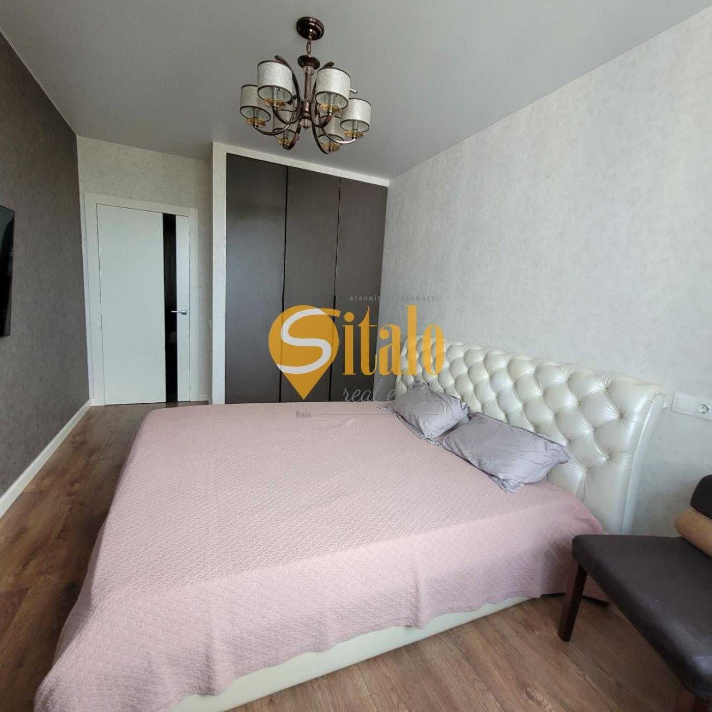 Продаж 3-кімнатної квартири, 95 м², Дарницький р-н 4