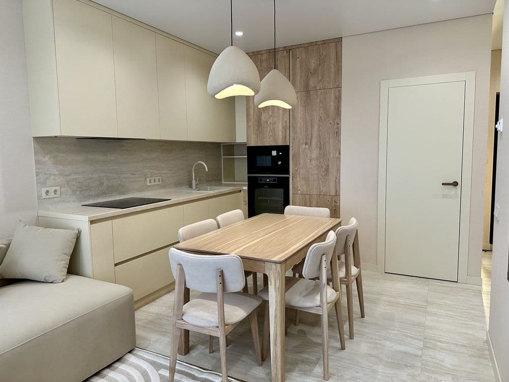 Продаж 2-кімнатної квартири, 72 м², Печерський р-н 3