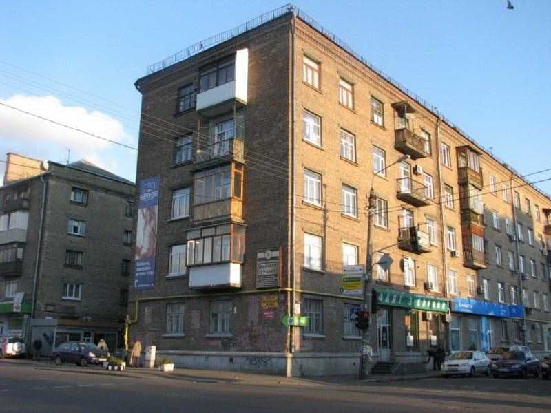 Оренда комерційного приміщення, 70 м², Подільський р-н 1