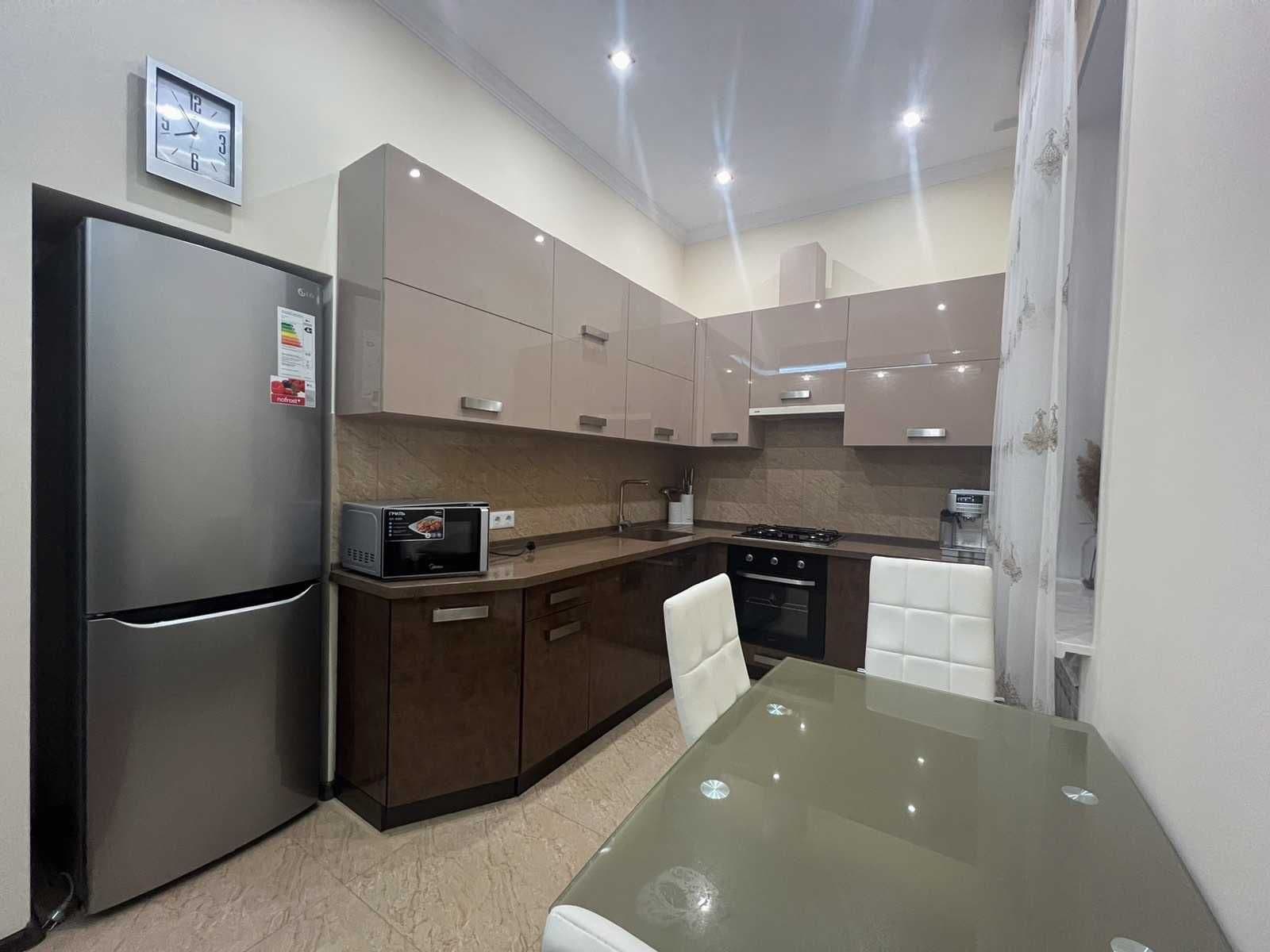 Оренда 2-кімнатної квартири, 45 м², Печерський р-н 4