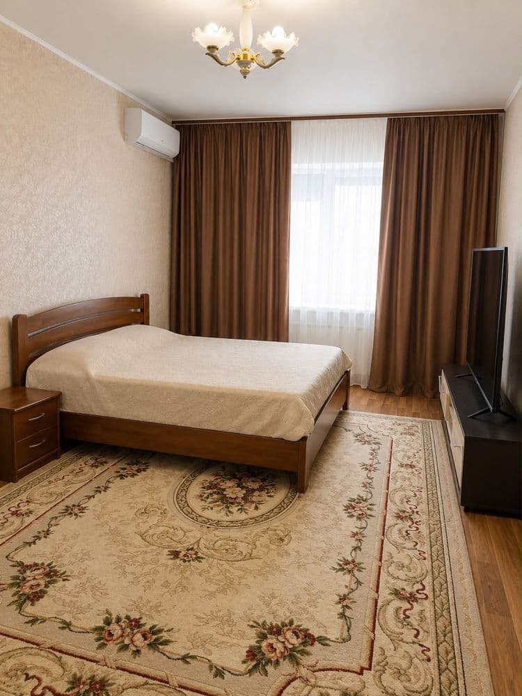 Продаж 3-кімнатної квартири, 91 м², Дарницький р-н 2