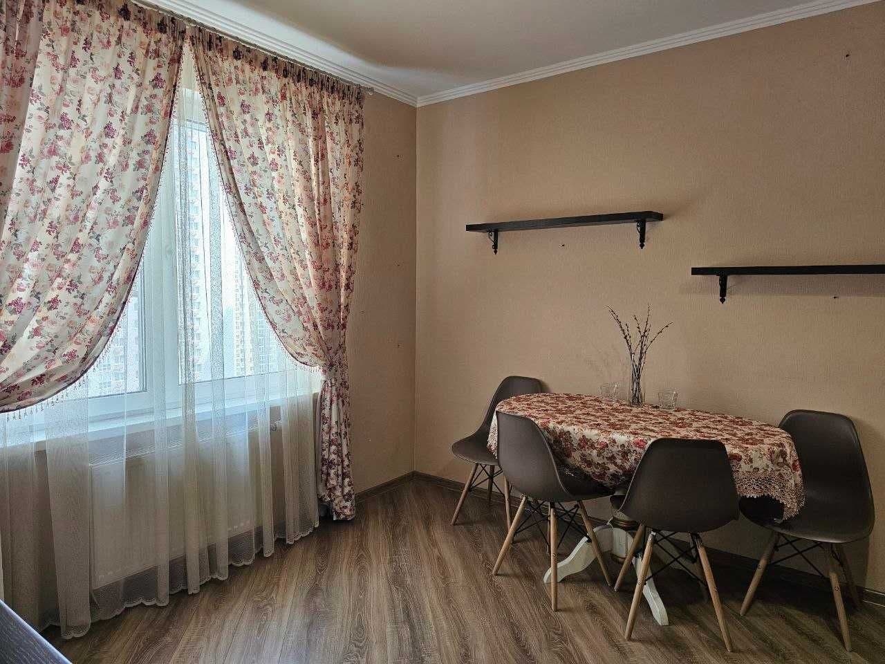 Продаж 2-кімнатної квартири, 75 м², ЖК «Патріотика» 4