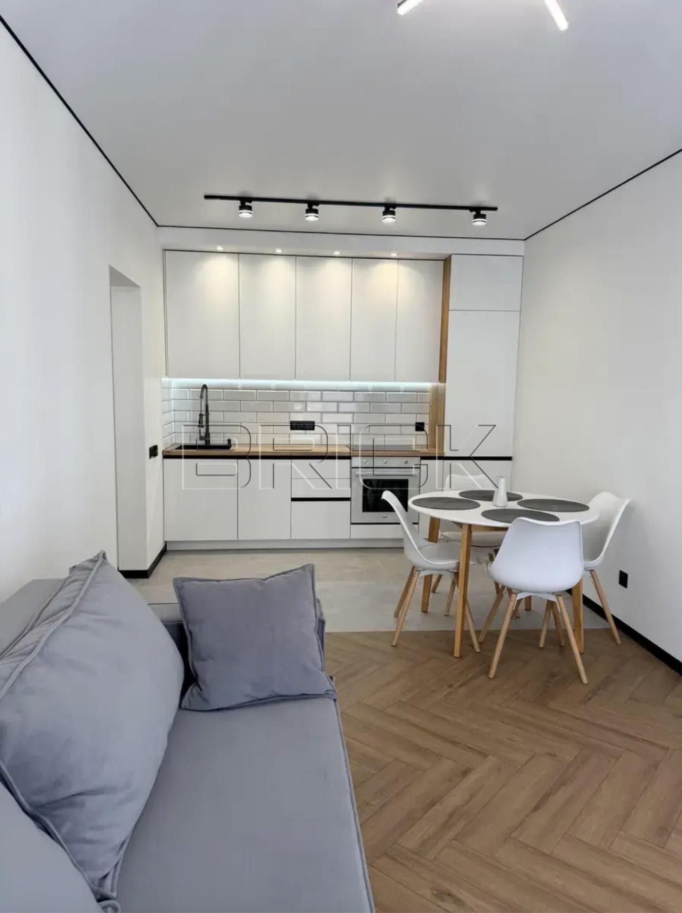 Продаж 2-кімнатної квартири, 60 м², Голосіївський р-н 1