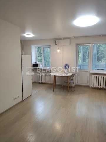 Продаж 1-кімнатної квартири, 45 м², Печерський р-н 1