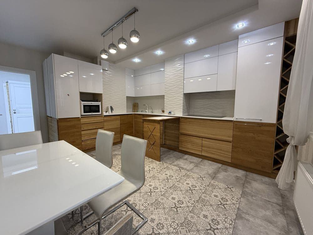 Оренда 3-кімнатної квартири, 126 м², Шевченківський р-н 3