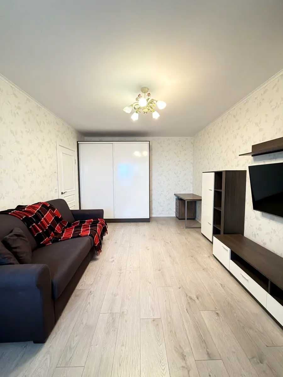 Продаж 2-кімнатної квартири, 75 м², Голосіївський р-н 3