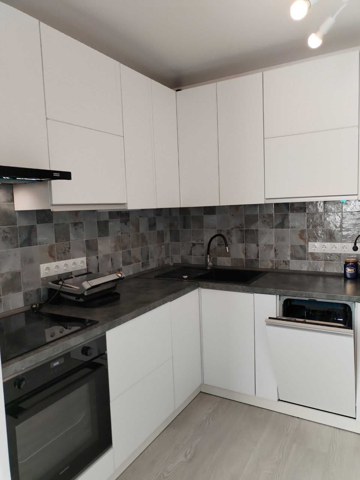 Продаж 4-кімнатної квартири, 101 м², Дарницький р-н 1